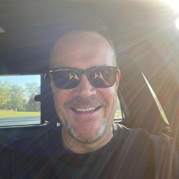 Meet your Posher, David - Picture 1 of 1